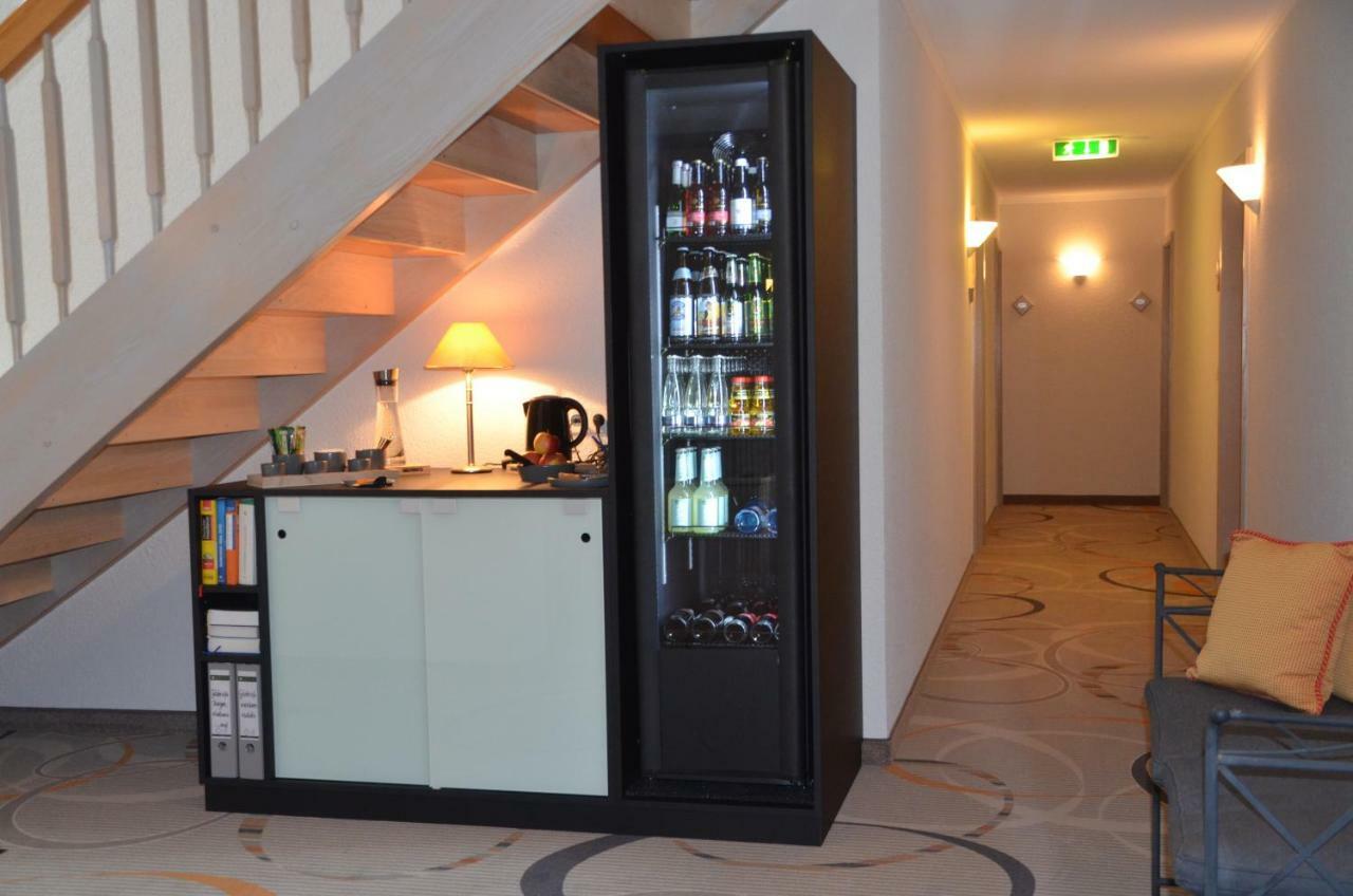 Castell Hotel & Restaurant Leinsweiler Extérieur photo